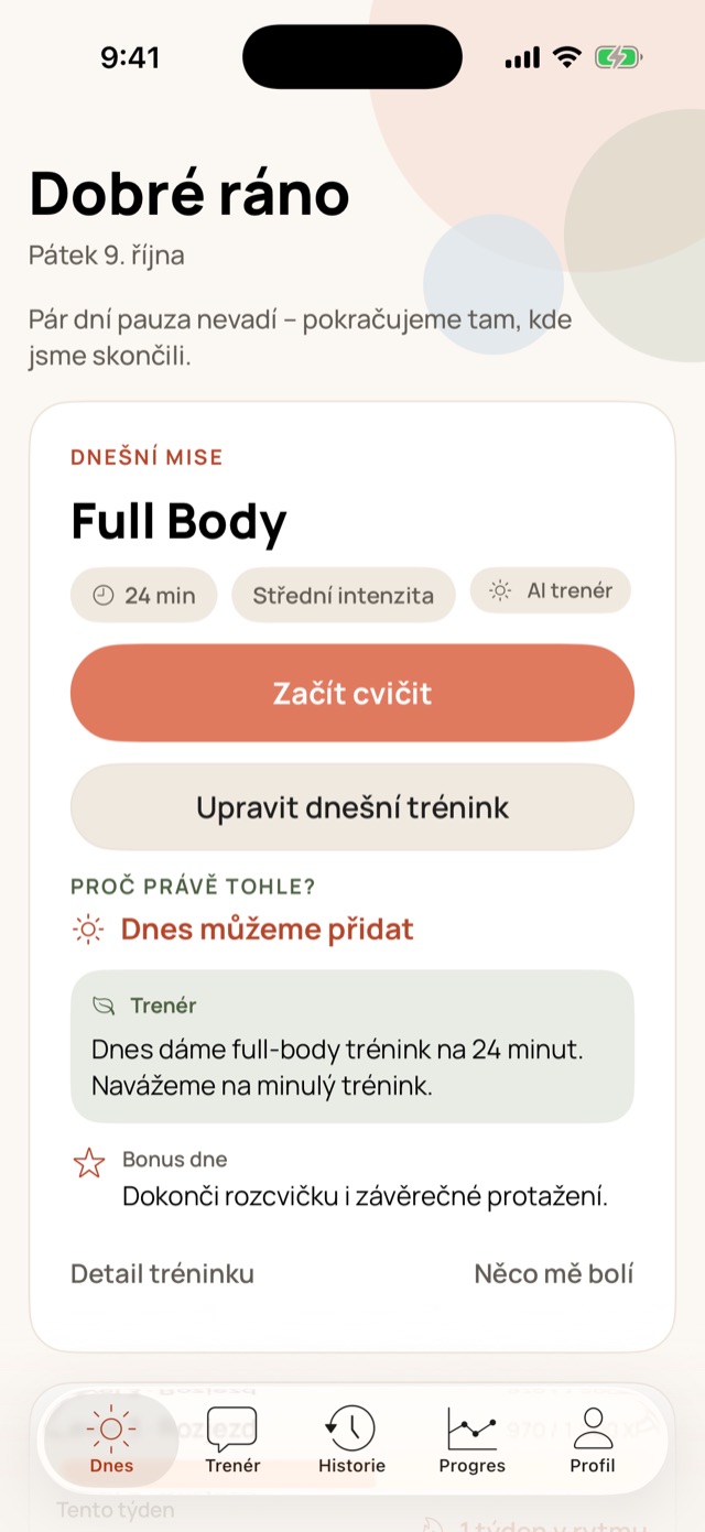 Obrazovka Dnes: dnešní mise Full Body na 24 minut, tlačítko Začít cvičit a vysvětlení od trenéra, proč právě tenhle trénink